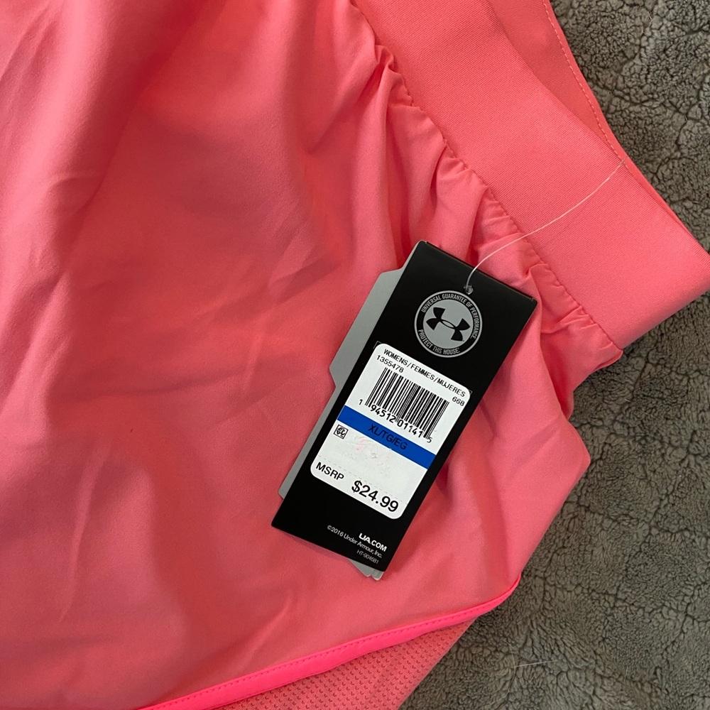 Women’s Under Armour XL shorts - Picture 2 of 6